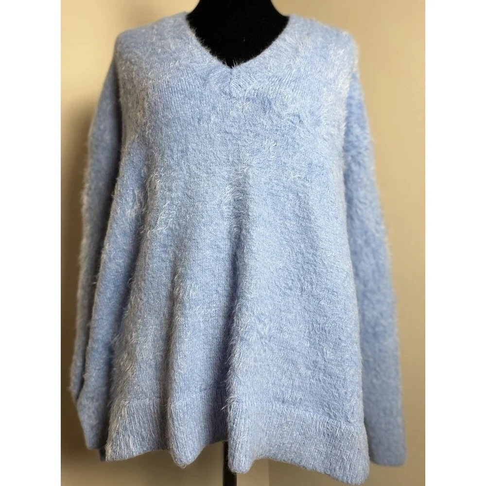 Show Me Your Mumu Cozy Forever Sweater Blue Fuzzy V-Neck XS - Picture 2 of 9